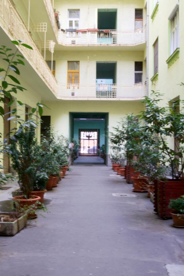 Standard Apartment by Hi5 - Wesselényi 8 Budapešť Exteriér fotografie